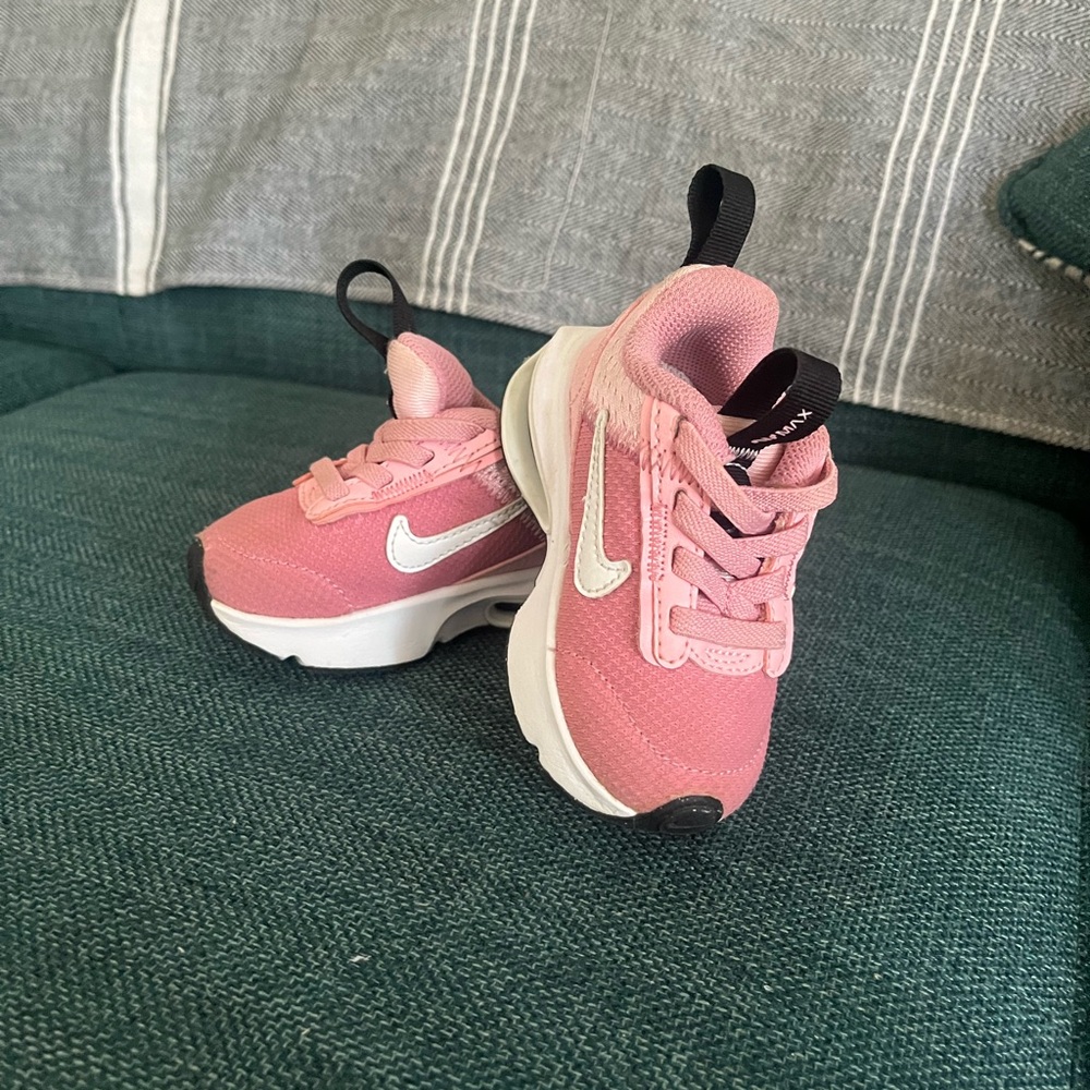 *SOLD* baby Nike Air Max 4C